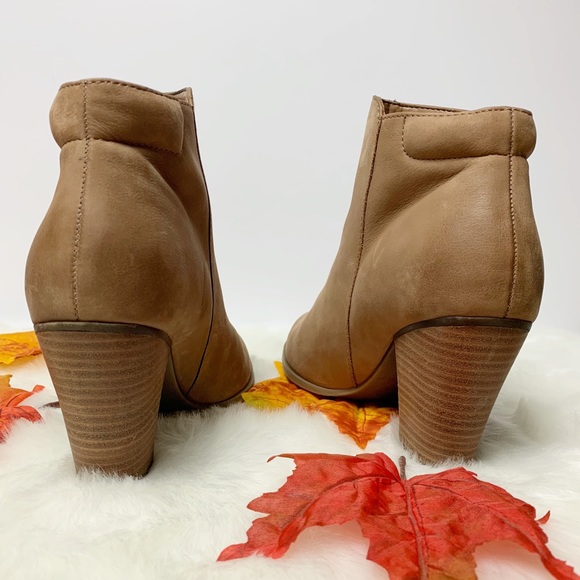 Aldo Tan Ankle booties sz9 - Picture 5 of 7